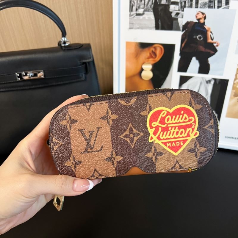 LV